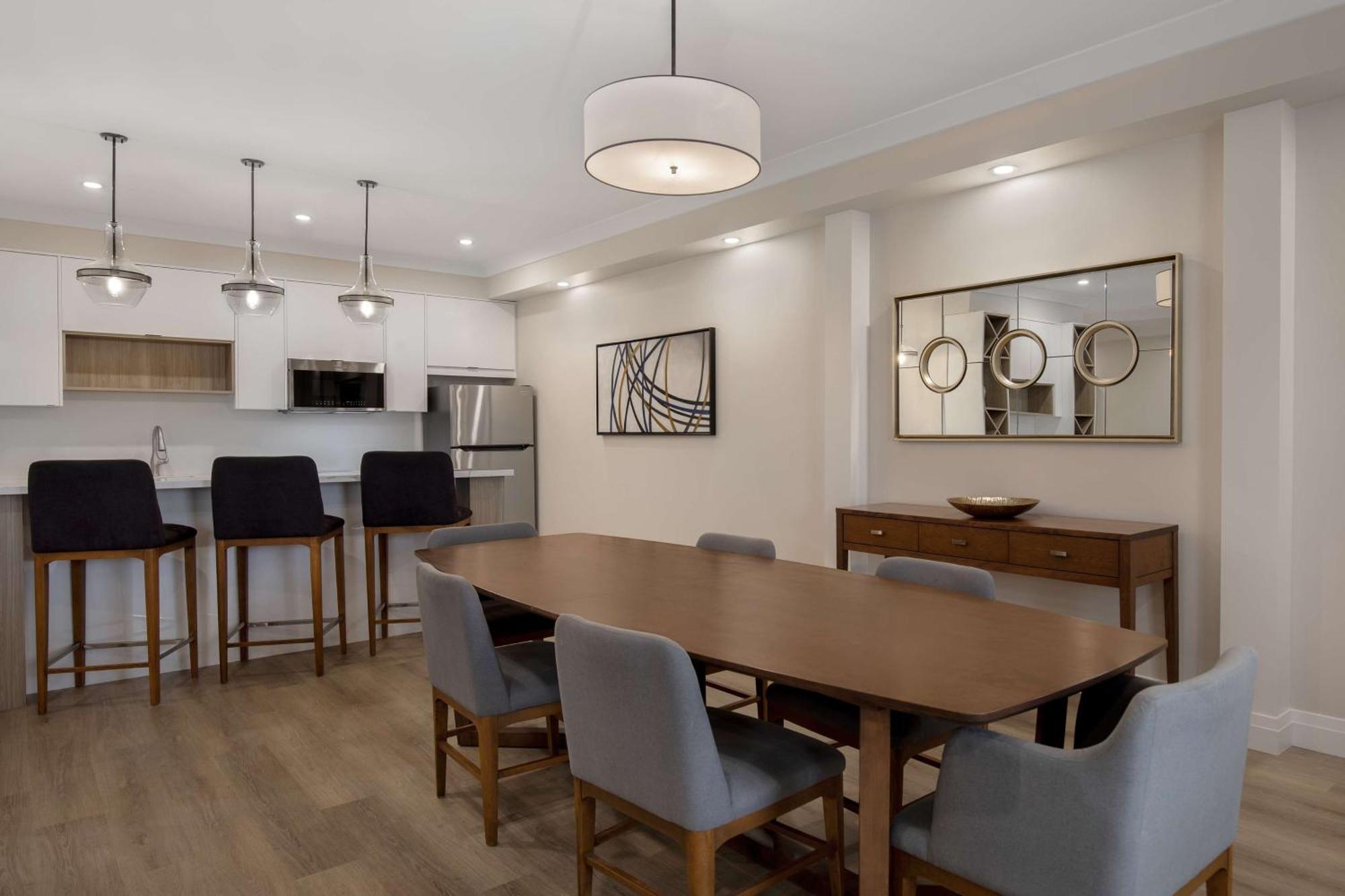 Doubletree By Hilton London Ξενοδοχείο Εξωτερικό φωτογραφία