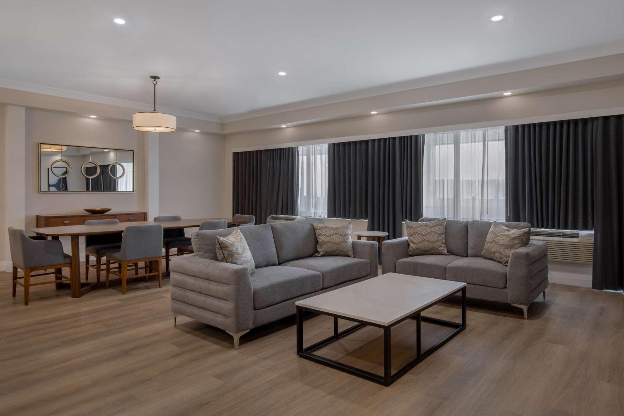 Doubletree By Hilton London Ξενοδοχείο Εξωτερικό φωτογραφία